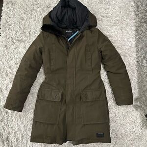 Golden by TNA Bancroft Parka